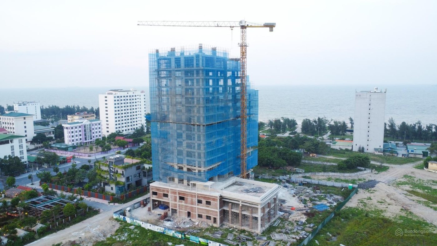 Khách sạn L'Azur Cửa Lò